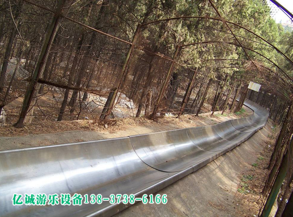 滑道在建設的時候都有什么要求？