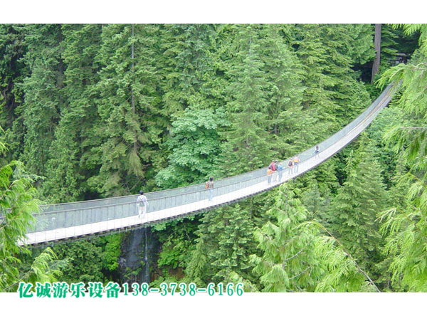 施工案例：安裝玻璃吊橋前期就應(yīng)該這么做